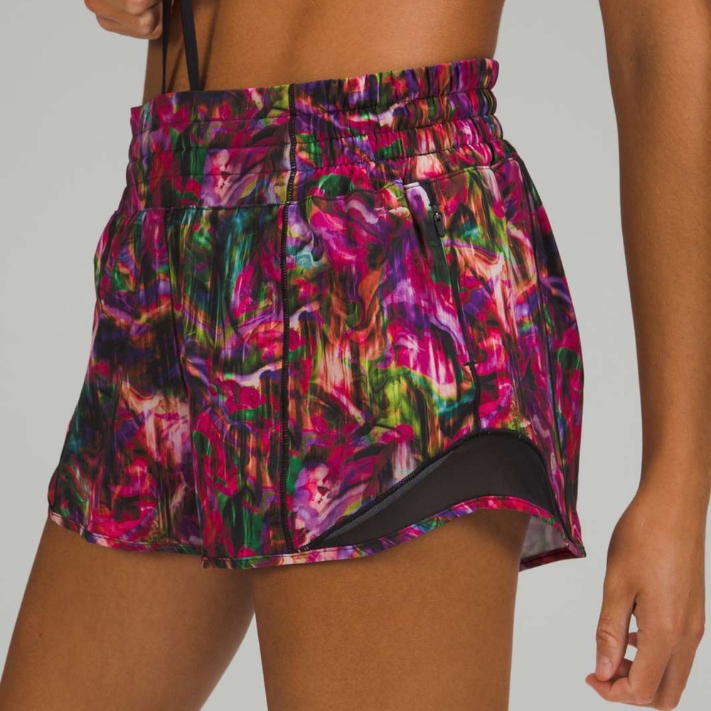 Lululemon🍋 HR Hotty Hit Shorts